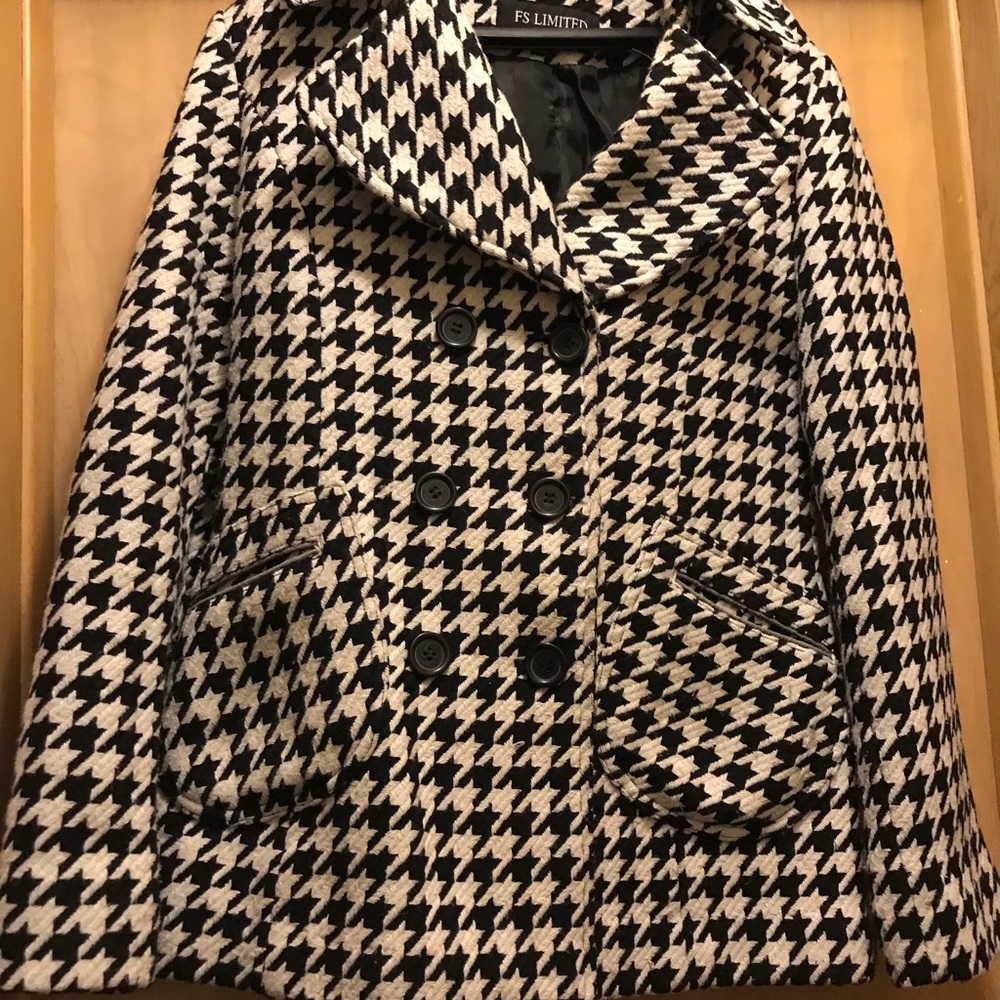 Winter Jacket - image 8